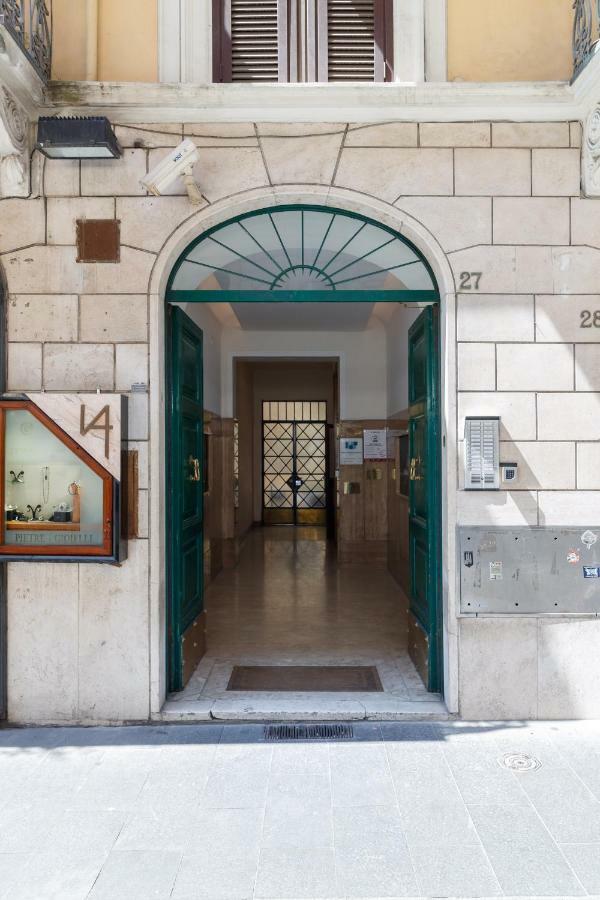 Ht Hometown Vite Roma Exterior foto